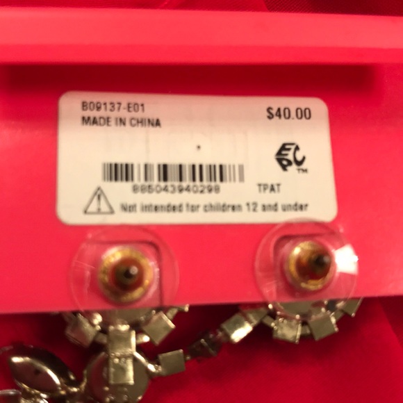 New! Betsey Johnson fun rose earrings! Super Fun! - Picture 3 of 3